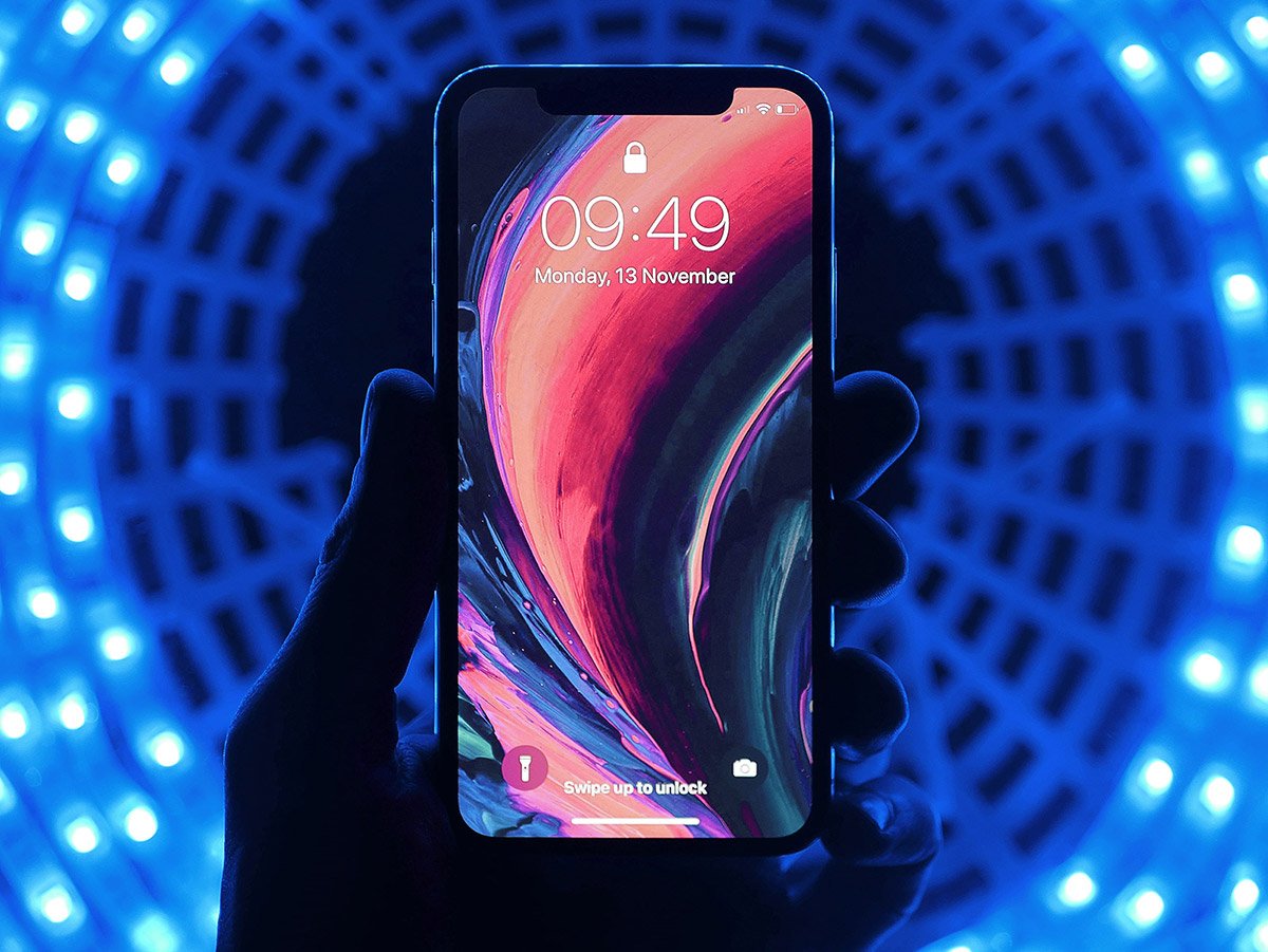Apple Plans Low-Priced LCD iPhone Model in 2018 With iPhone X